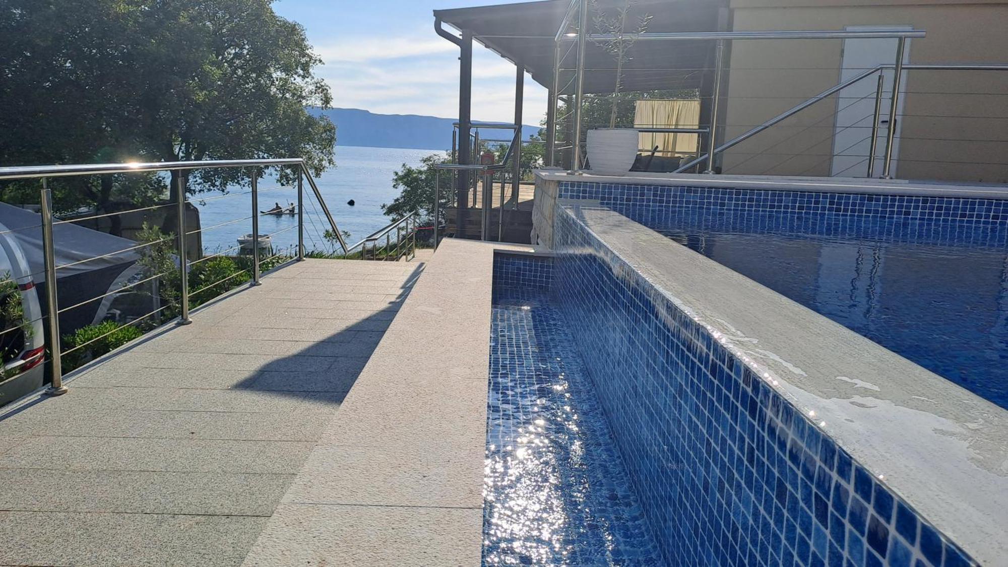 Hotel Boora Glamp Experience & Heated Infinity Pool Senj  Zewnętrze zdjęcie