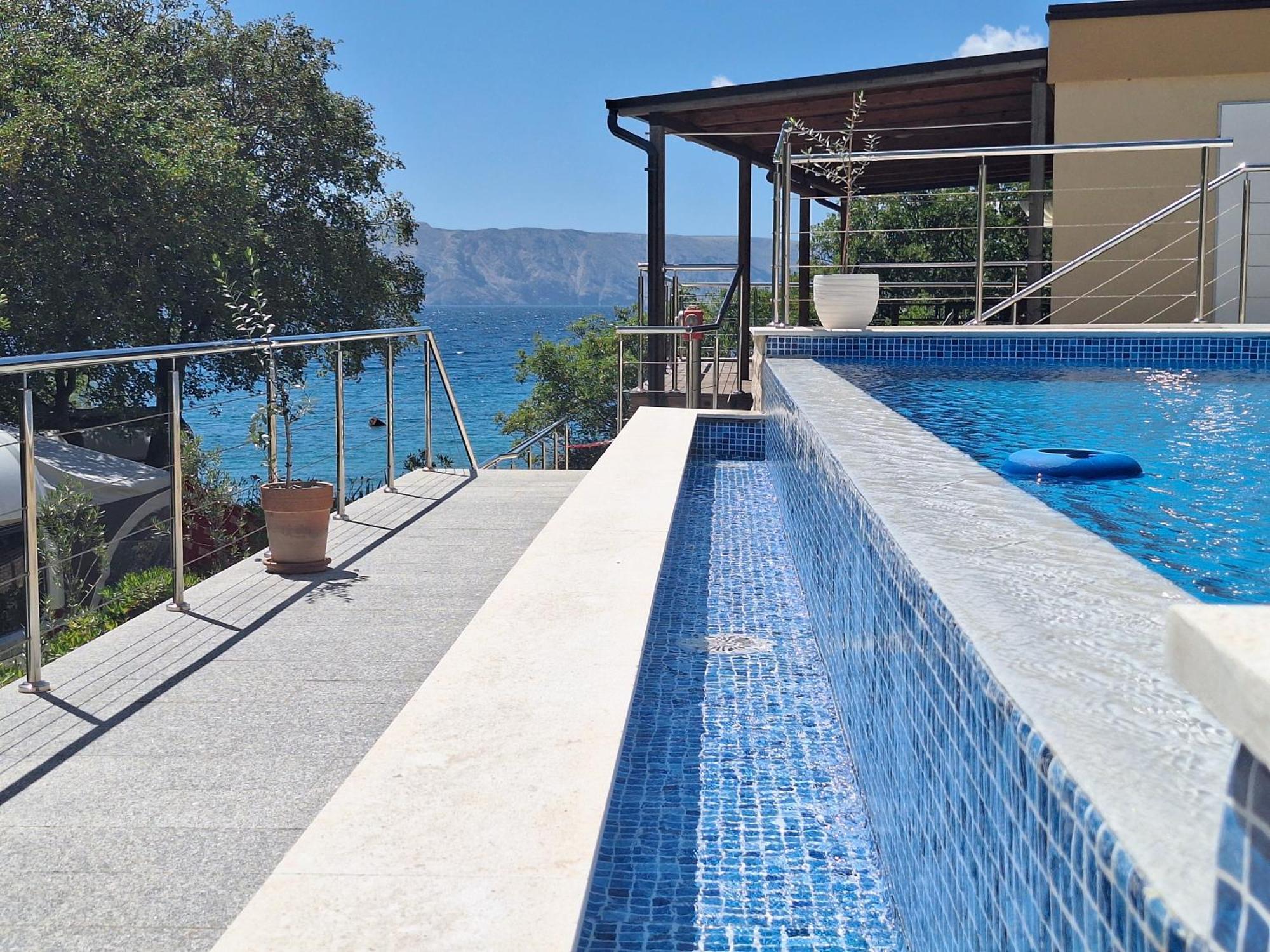 Hotel Boora Glamp Experience & Heated Infinity Pool Senj  Zewnętrze zdjęcie